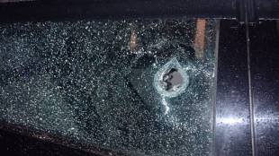 Shinde party worker attack news in marathi