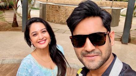 Actor Mandar Jadhav on Coactress Girija Prabhu says she is a hardworking actress