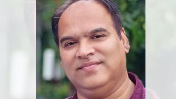 hemant malviy cartoonist booked in indore