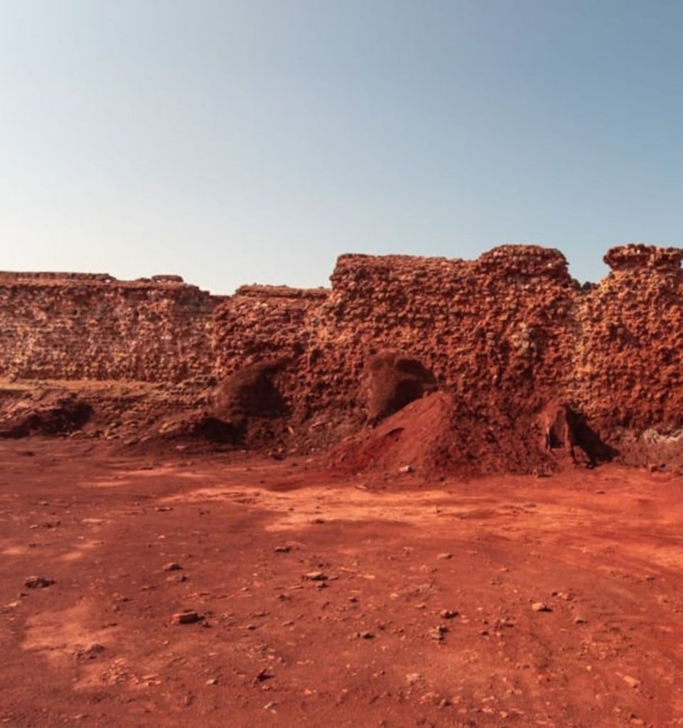 Blood rain in Iran, Hormuz Island red rain,