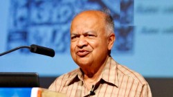 विज्ञान सोपे करून सांगणारा शास्त्रत्तज्ञ