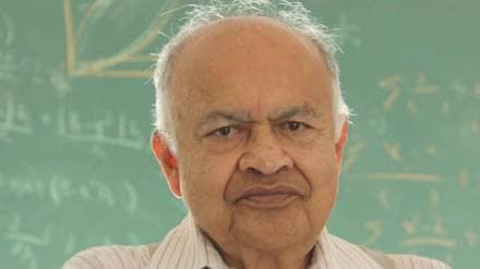 three Wranglers story by Dr Jayant Narlikar in marathi