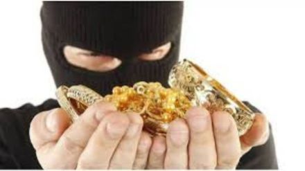 pune pmpml bus jewelry theft