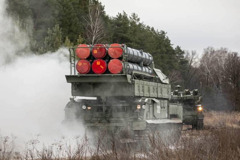 Air defense missile system S-400