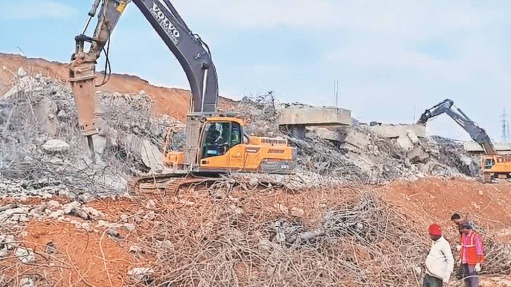 pillar demolition controversy in Kharbao