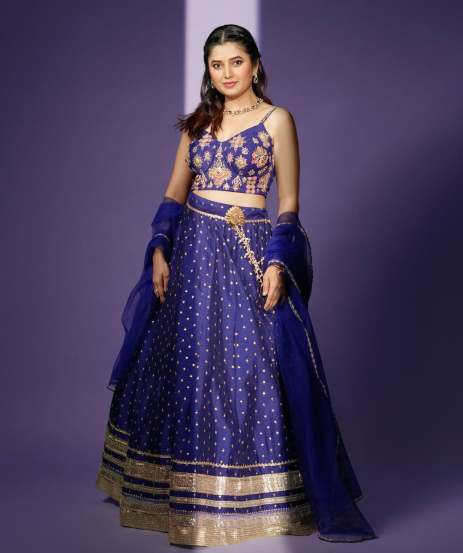 prajakta mali in blue dress