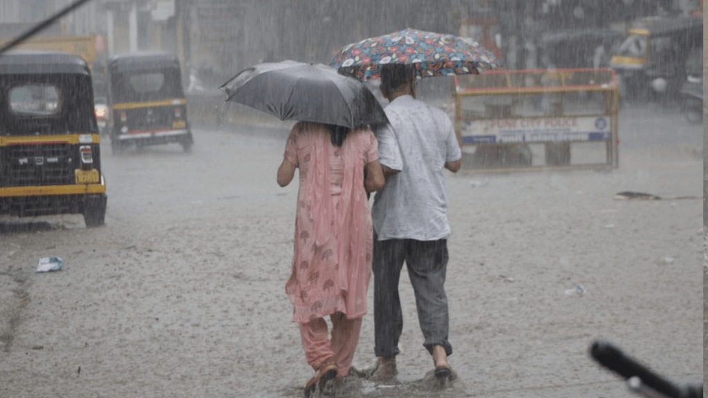 Meteorological department has predicted light to moderate rain showers in Mumbai on Saturday