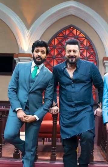 riteish deshmukh announce star cast of raja shivaji