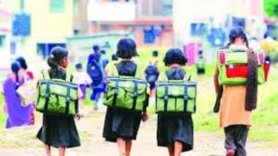 under nipun maharashtra teachers told to collect parents whatsapp numbers sparking time use concerns