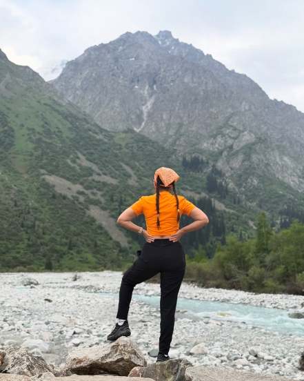 sonalee Kulkarni Kyrgyzstan Vacation photos