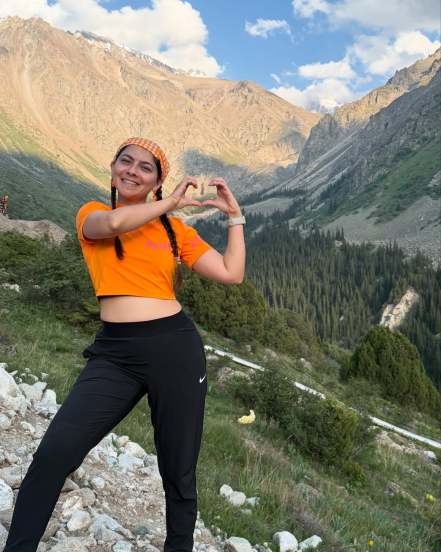 sonalee Kulkarni Kyrgyzstan Vacation photos
