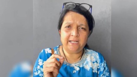 Anjali Damania submits evidence to Anti Corruption Bureau in alleged agriculture scam case Mumbai print news