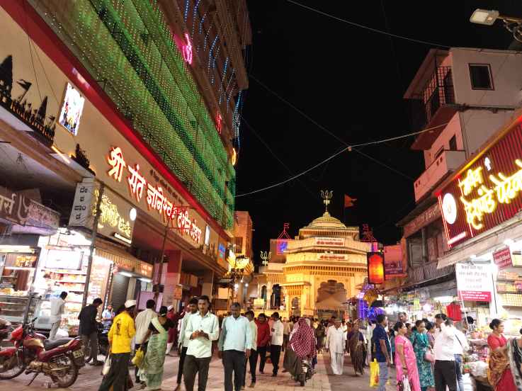 Ashadhi Ekadashi 2025 Vitthal Rukmini Temple