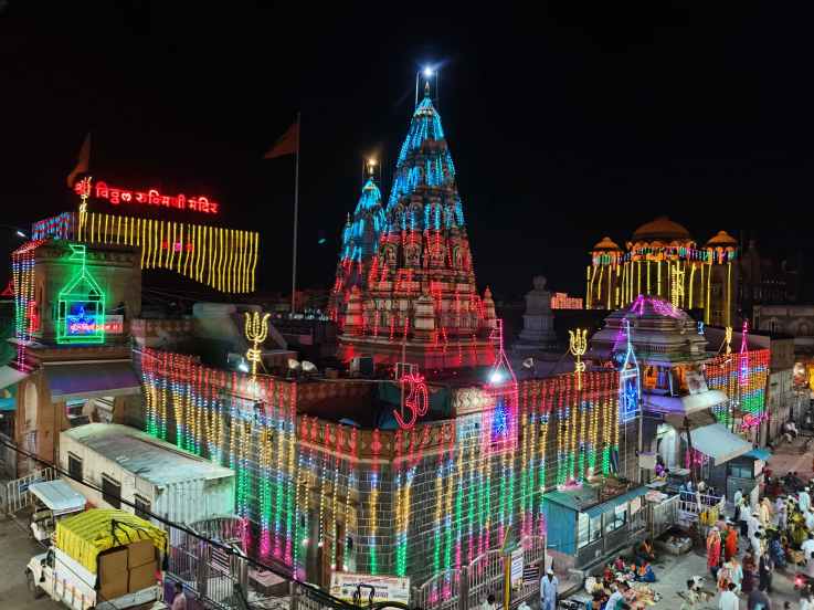 Ashadhi Ekadashi 2025 Vitthal Rukmini Temple