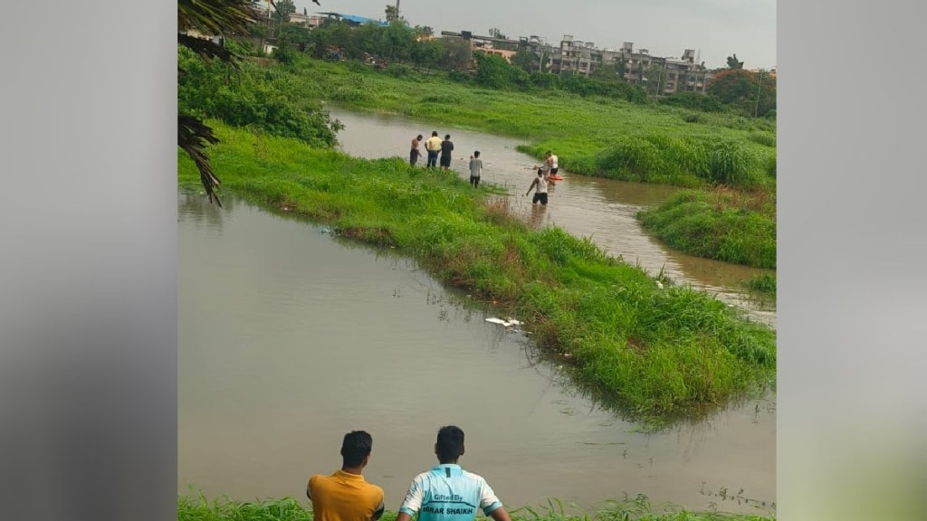 Three children drowned in pit water in Boisar news