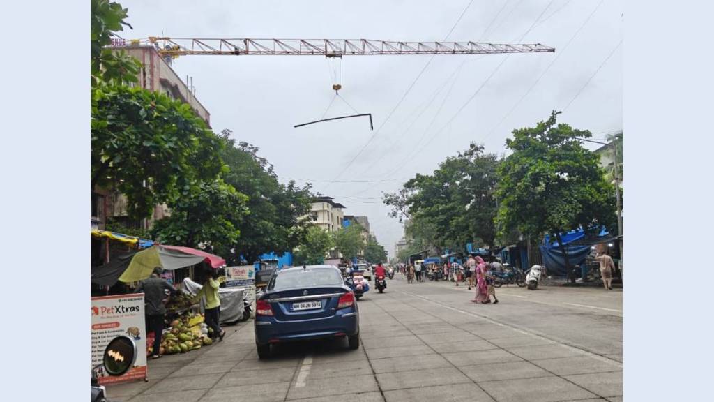 Bhayandar road safety at risk due to construction
