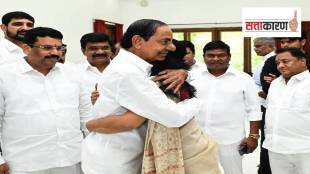 तेलंगणाचे माजी मुख्यमंत्री के. चंद्रशेखर राव व त्यांच्या कन्या के. कविता (छायाचित्र X@K Kavitha)