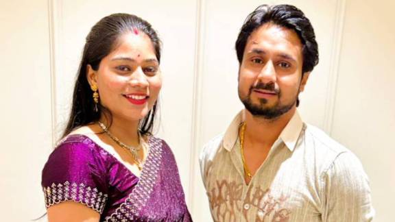 Indore Couple Raja Raghuvanshi Funeral Poster News