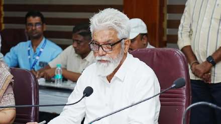 maharashtra amend school fee laws to curb illegal fees hikes announces education minister dada bhuse