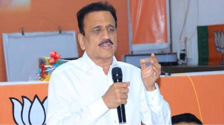 girish mahajan stated on nashik guardian minister
