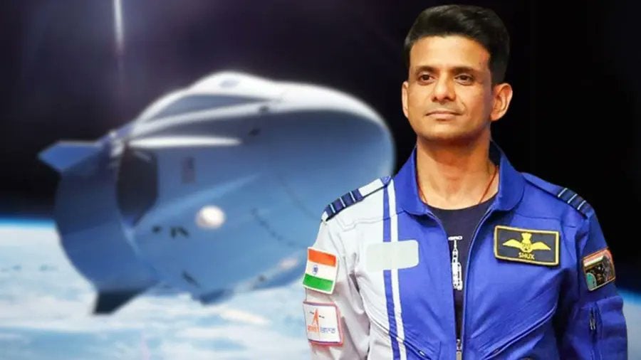 shubhanshu shukla axiom 4 mission falcon 9 lifts off to space