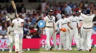 Mohammed Siraj Takes Wicket of Ben Stokes He Throws Bat in Air After Got Out IND vs ENG 1st Test Video viral