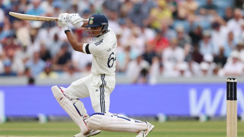 Yashasvi Jaiswal Shubman Gill Sachin Tendulkar