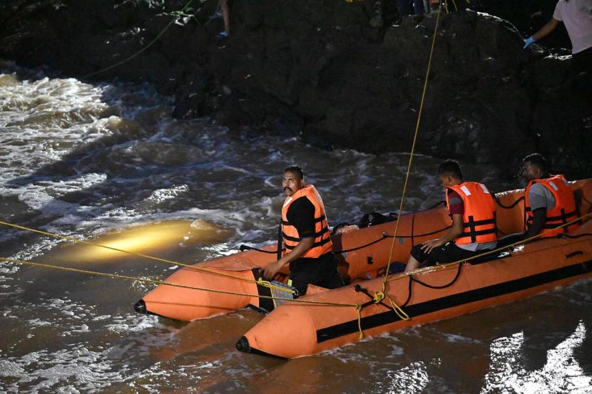 Kundmala Bridge Collapse Pune Latest Updates in Marathi