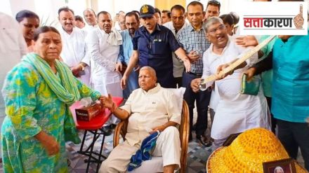 Insult to Dalits NDA turns heat on Lalu over Ambedkar video row