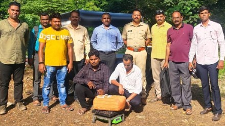 Kalyan Dombivli Two rickshaw drivers arrested drugs case police Kalyan Dombivli Two rickshaw drivers arrested drugs case police