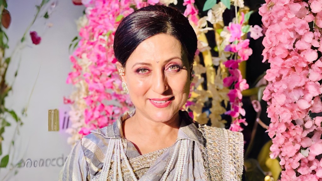 Kishori Shahane said that she wore burqa exams during her college days Kishori Shahane said that she wore burqa exams during her college days