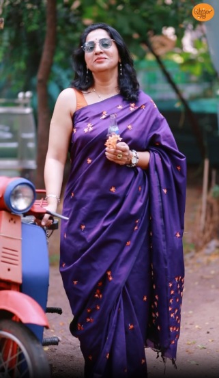 Madhurani Gokhale Purple Saree Look