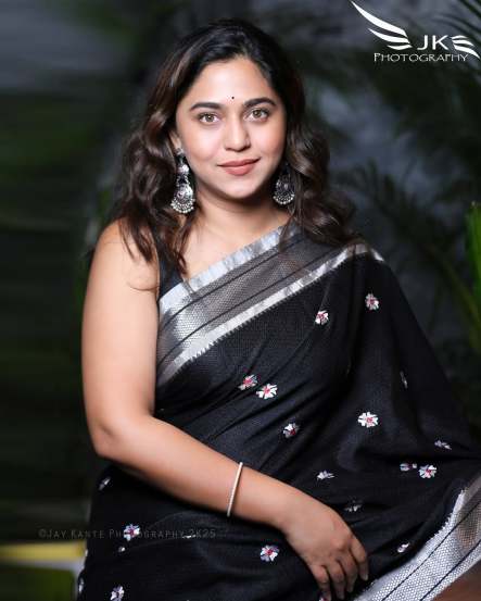 Mrunmayee Deshpande Black Saree Look