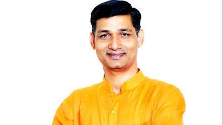 Shinde Sena MLA Narendra Bhondekar criticise MLA Parinay Phuke over Bhandara politics