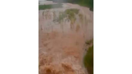 Nashik rivers flood causing loss of contact with several villages in the district