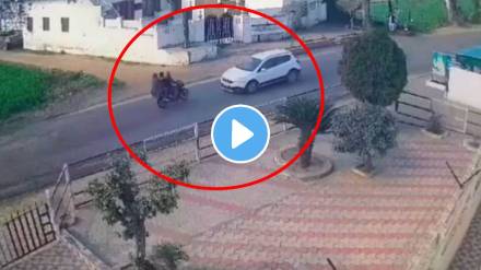 Car and bike accident video