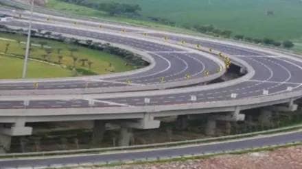 Incomplete Majivada Vadpe highway work