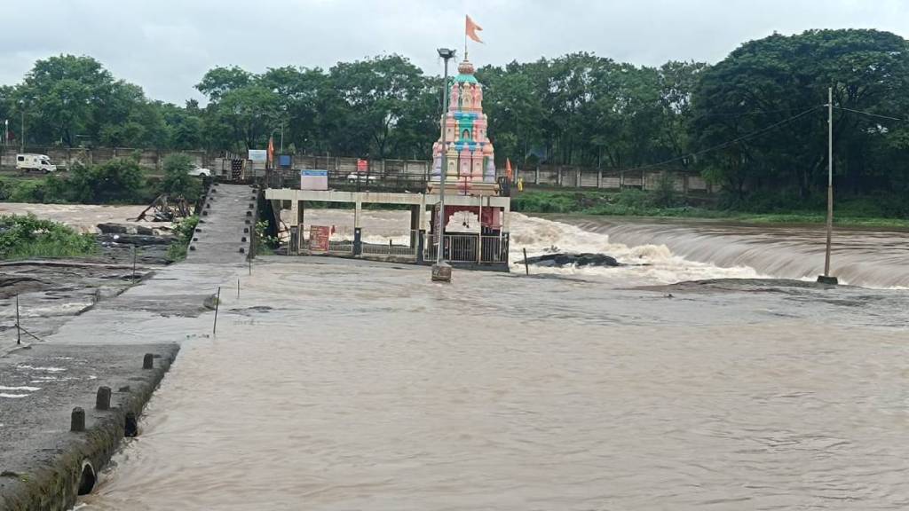Rotary Clubs safety net on Kundmala bridge saved many tourists during Sundays collapse