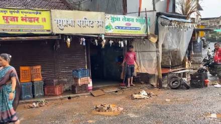 Life in Khed taluka returns to normal as rainwater recedes from Khed Bazaar area