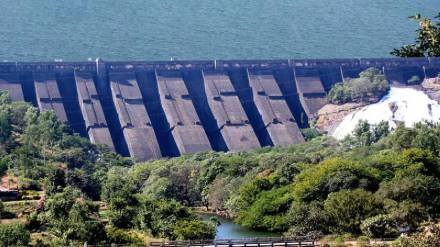 Bhandardara Dam