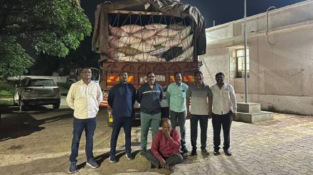 Police seized 400 rice bags in Jamkhed being sold illegally on black market