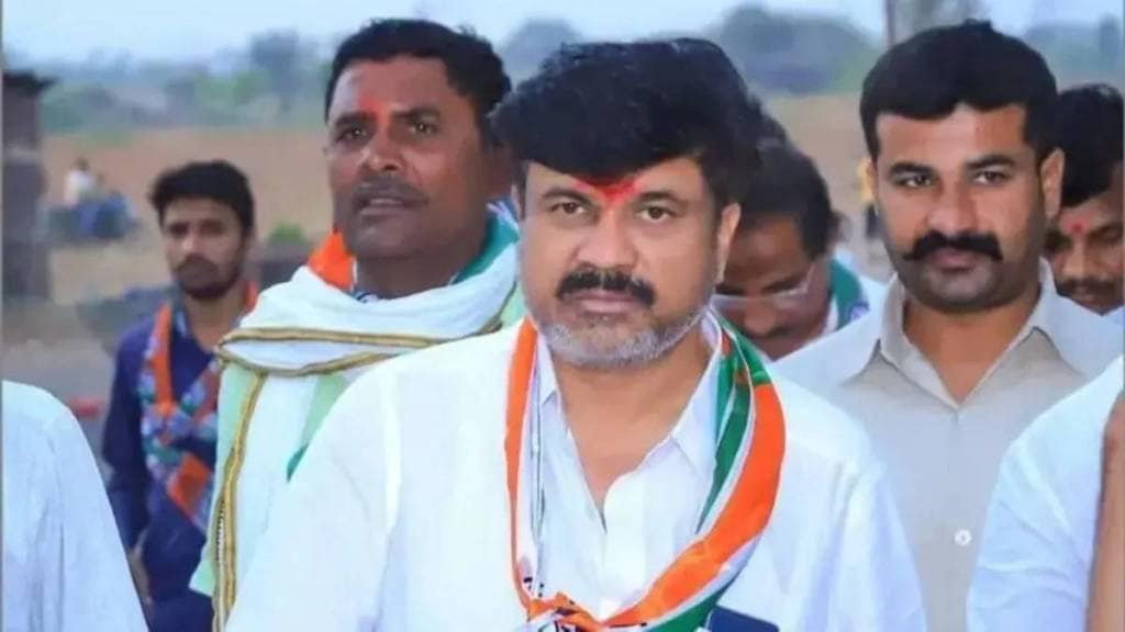 valmik karad moves aurangabad high court to drop mcoca charges beed sarpanch murder case