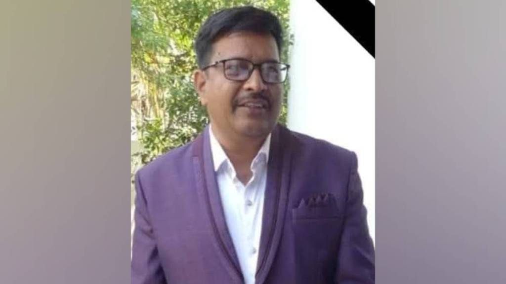 Akola on Saturday evening when a psychiatrist doctor ended his life by injecting himself with a poisonous drug