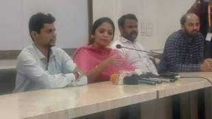 sunil kedar daughter Dr Pournima Kedar