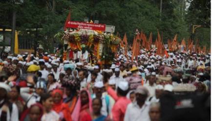 ahilyanagar ashadhi wari sant nivruttinath palakhi shrirampur welcome