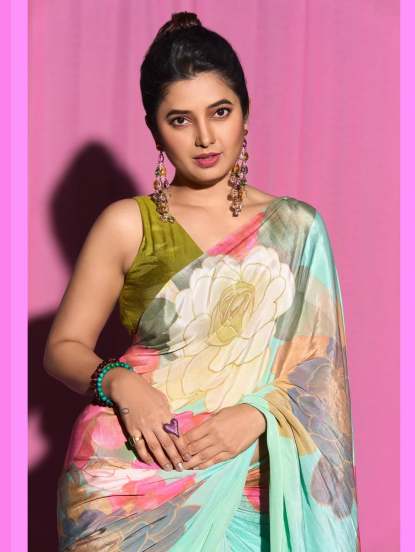 Prajakta Mali Colorful Floral Print Saree