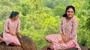Rinku Rajguru Nature Photoshoot No Makeup Look