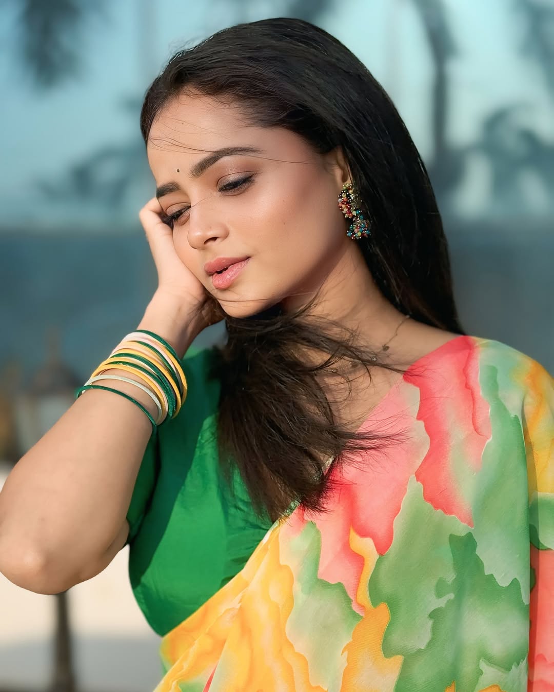 Shivali Parab Green Cotton Saree Look