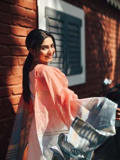 Shivani Mundhekar White Dress Look