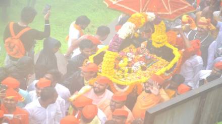 Shivrajyabhishek and chhatrapati sambhaji maharaj Jayanti celebrated at Sinhagad fort by VHP